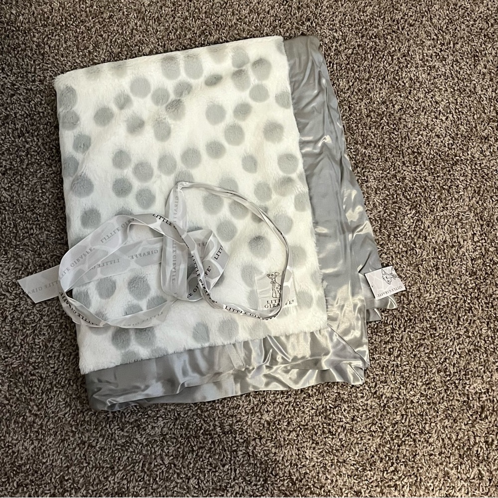 NWT Little Giraffe Luxe Dot Baby Blanket